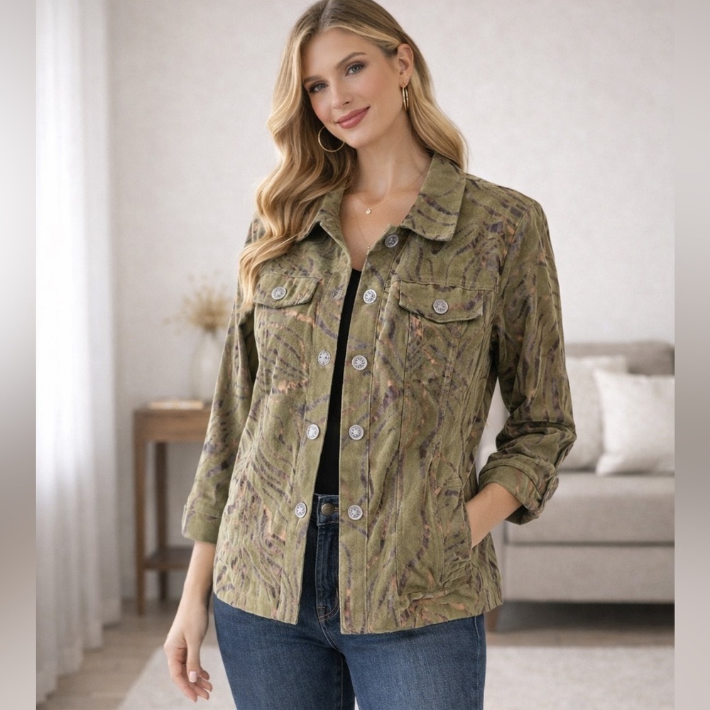 Birch Hill Jacket Shimmery Green Animal Print Size Small Button Up